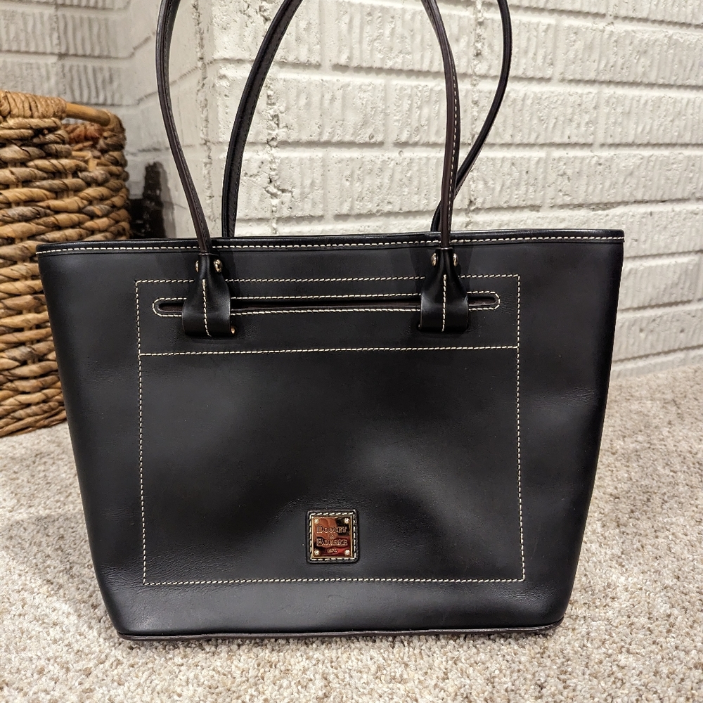 Dooney & Bourke Beacon leather purse